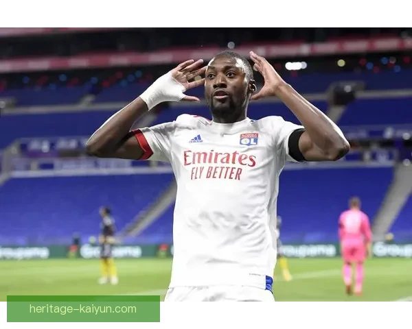 欧联杯最佳球员荣耀揭晓，巨星表现备受关注