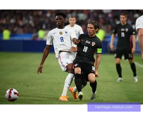 楚阿梅尼中场屏障作用逐渐显现，比赛表现稳健引发关注