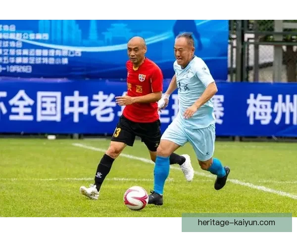 赛事回顾：足球队伍赛况展现出各队表现稳健的趋势